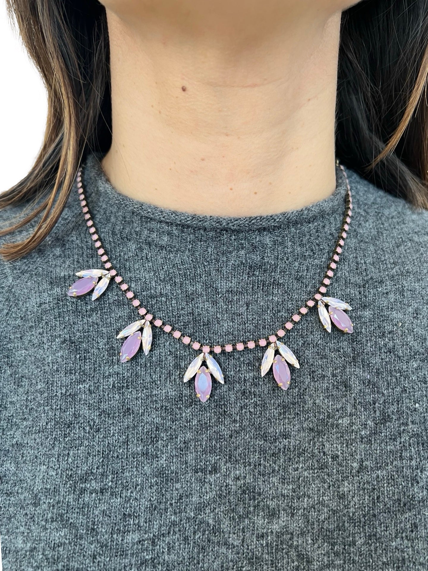 Gargantilla Unique Piedras Lila