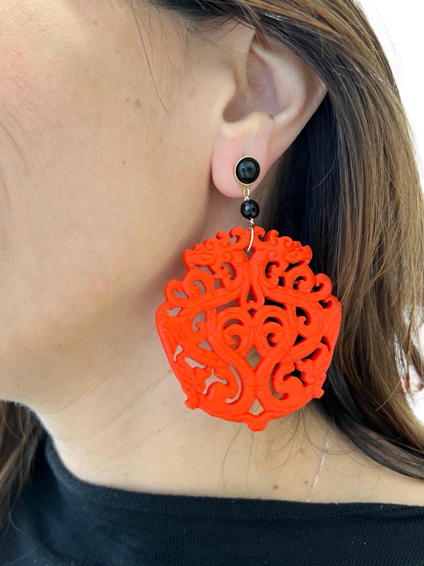 Fabrizio Marcantelli Boucles d'oreilles médaillon sculpté Natura Corail