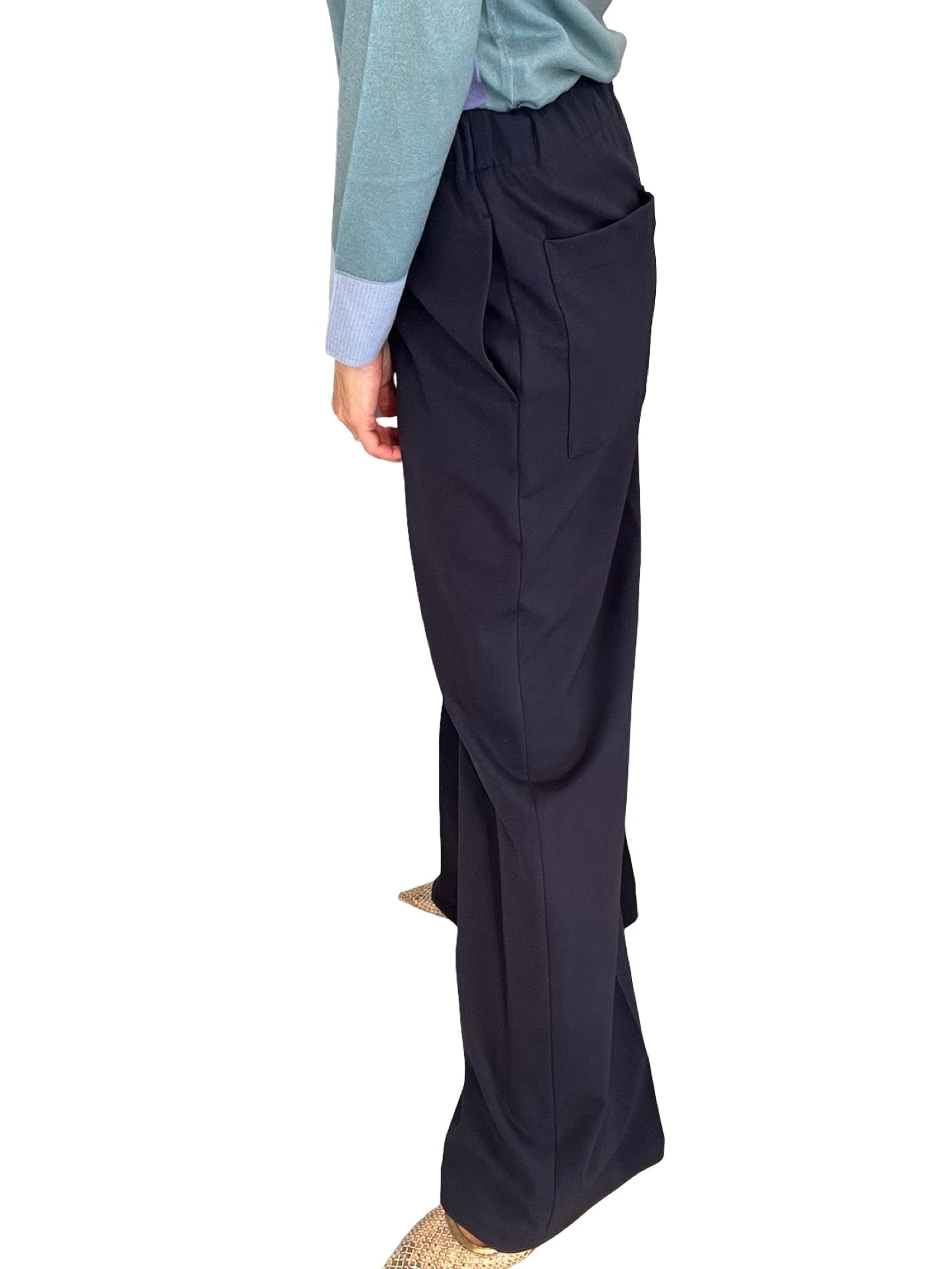 Pantalon Liviana Conti Ancho Bolsillos Detras