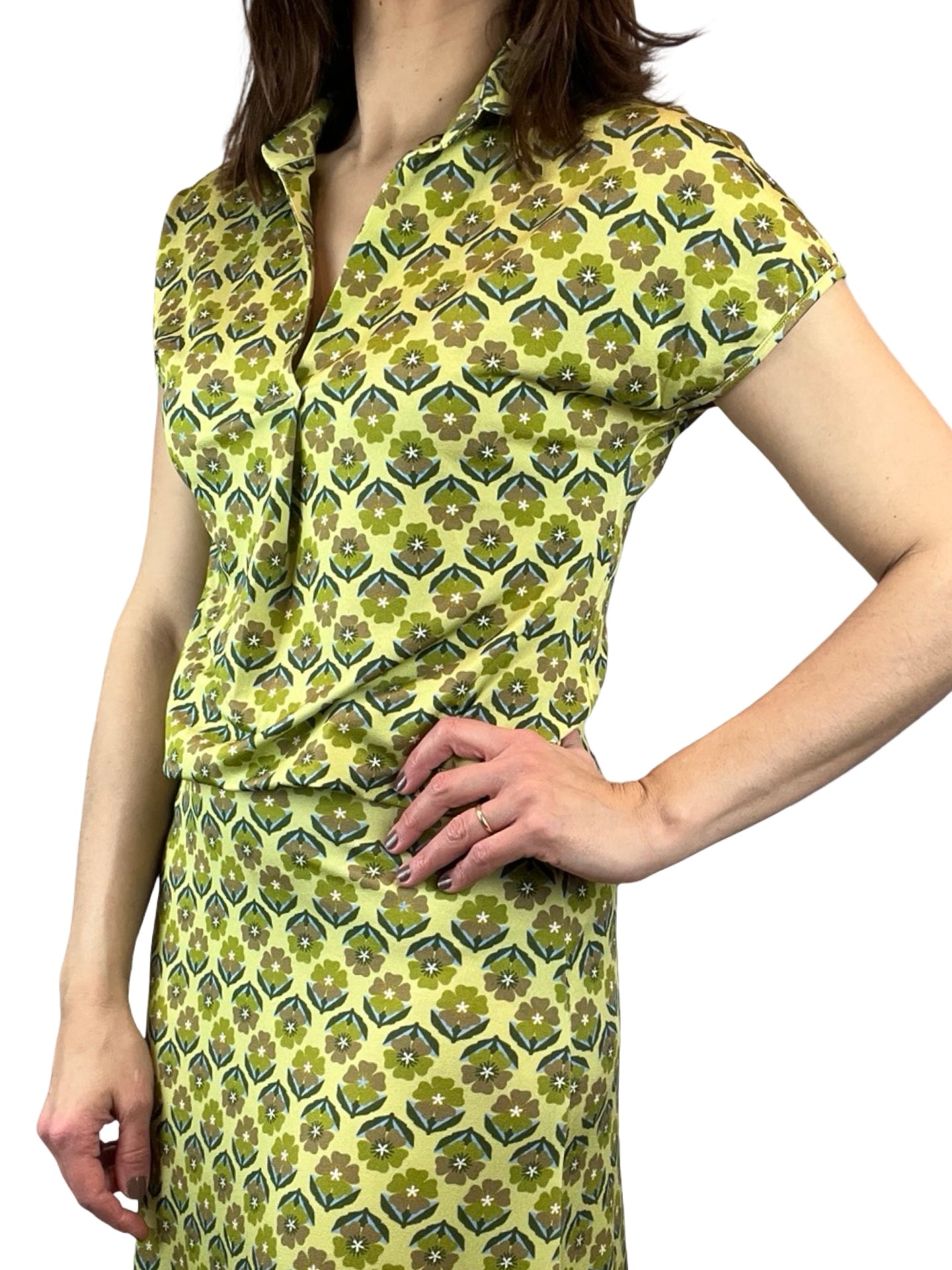 Cuerpo Monika Varga Pico Margarita Verde