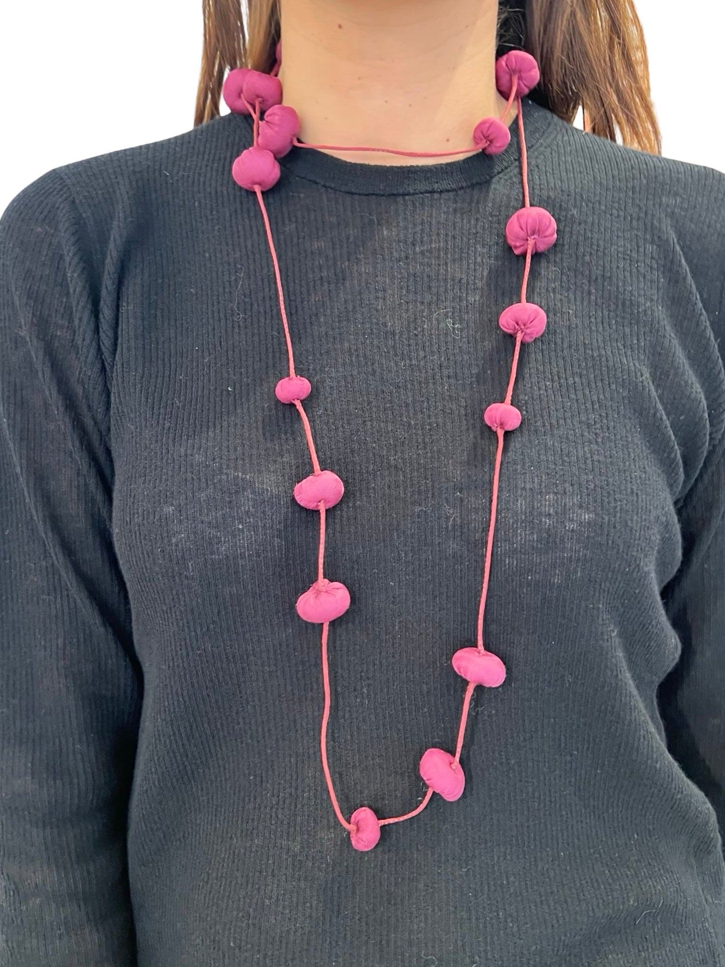 Collana Il Baco Da Seta Palline di seta bozzolo di melanzane