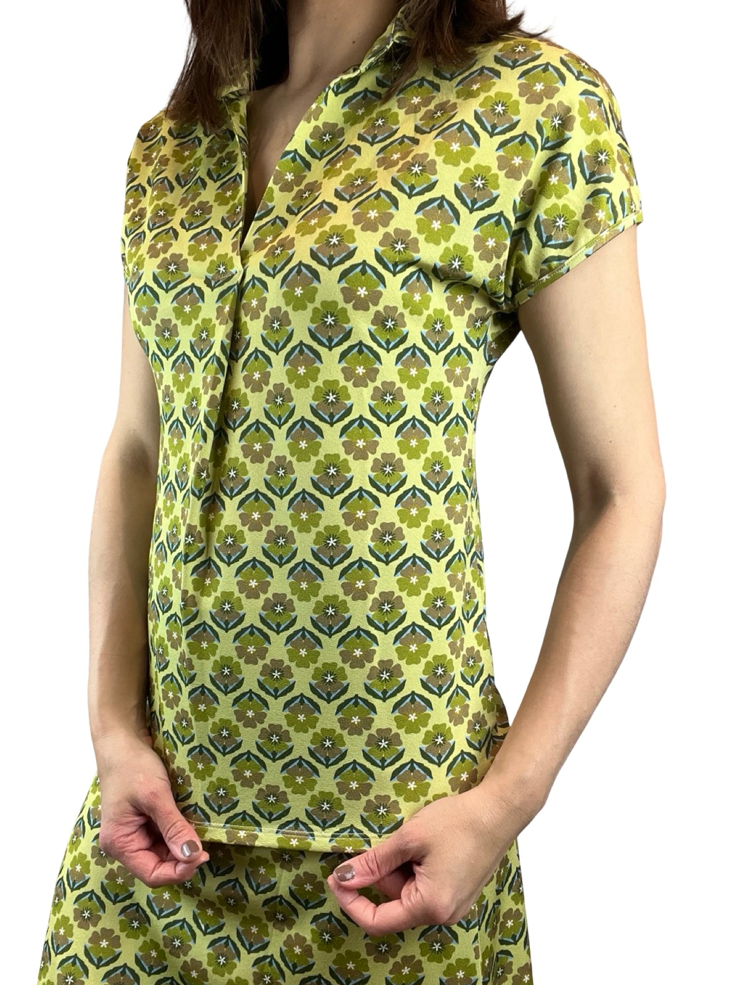 Cuerpo Monika Varga Pico Margarita Verde