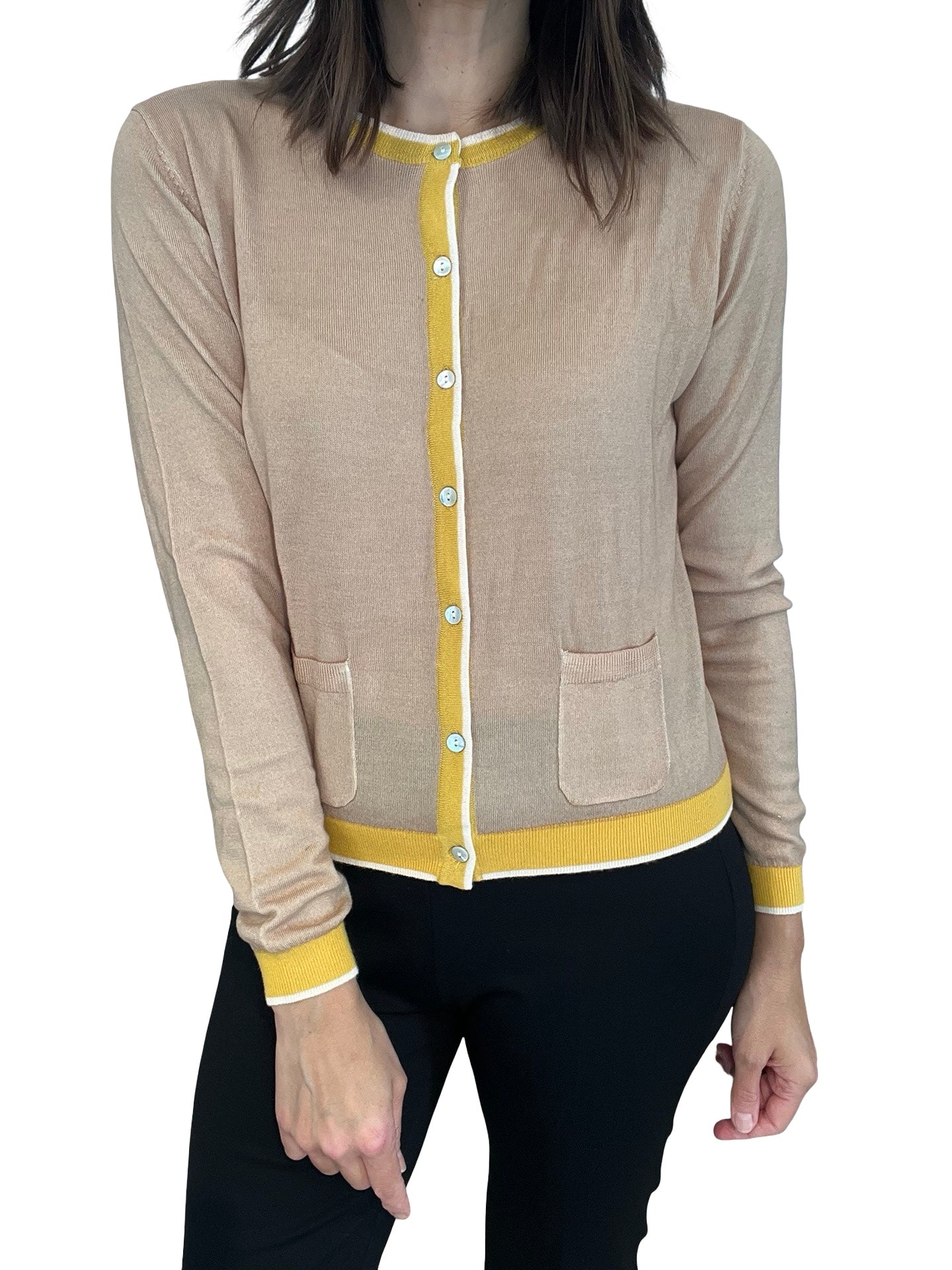 Cardigan in Bed with you round neck pockets