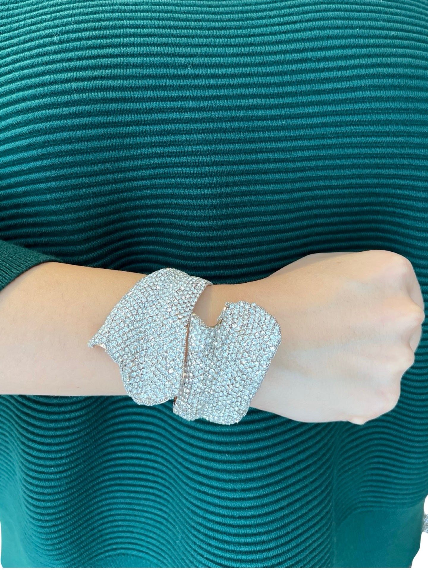 Bracelet Il Baco Da Seta Open White Crystals