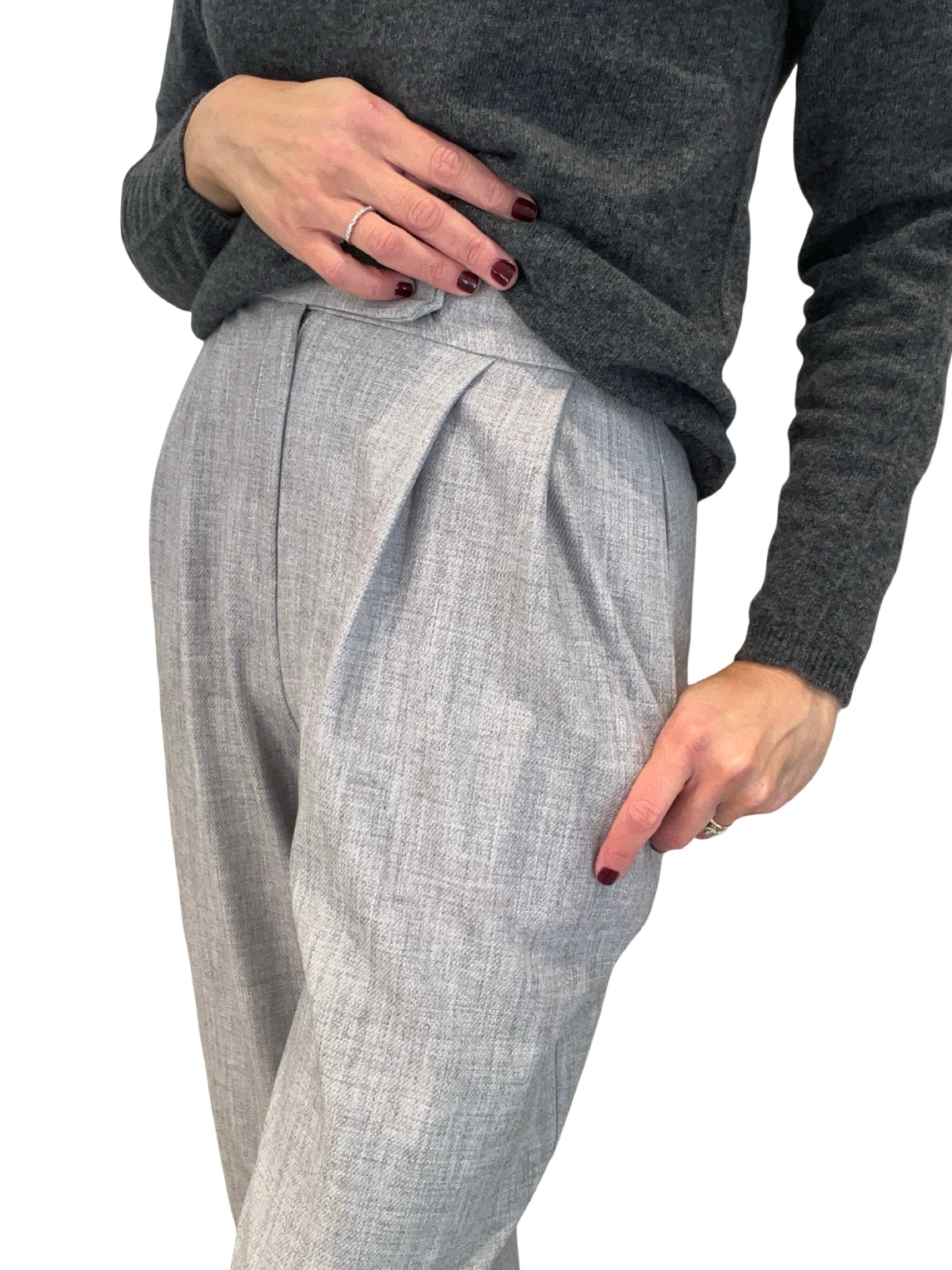 Pantalon Byu Pinzas Gris Claro