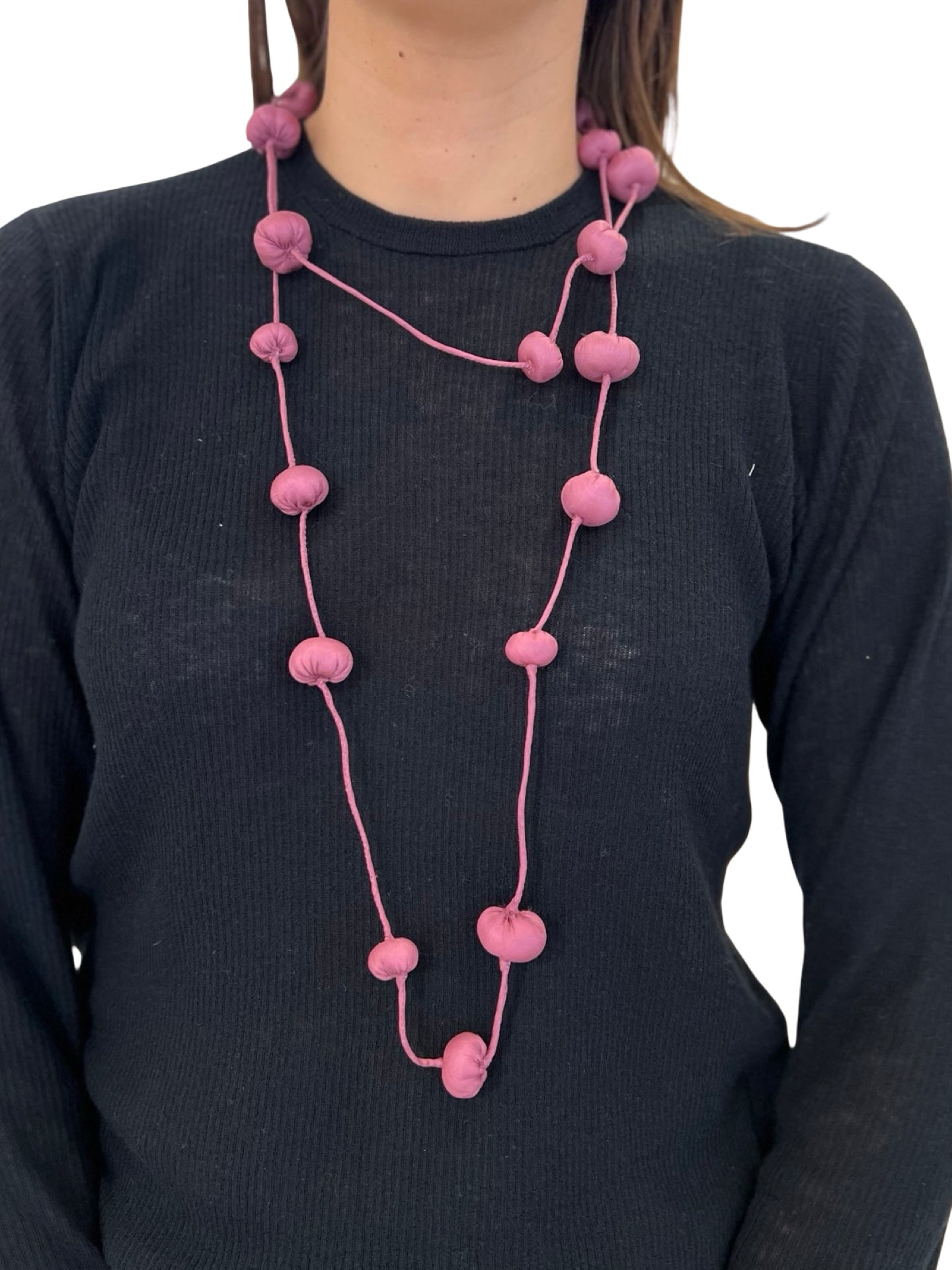 Collana Il Baco Da Seta Palline di seta bozzolo color malva