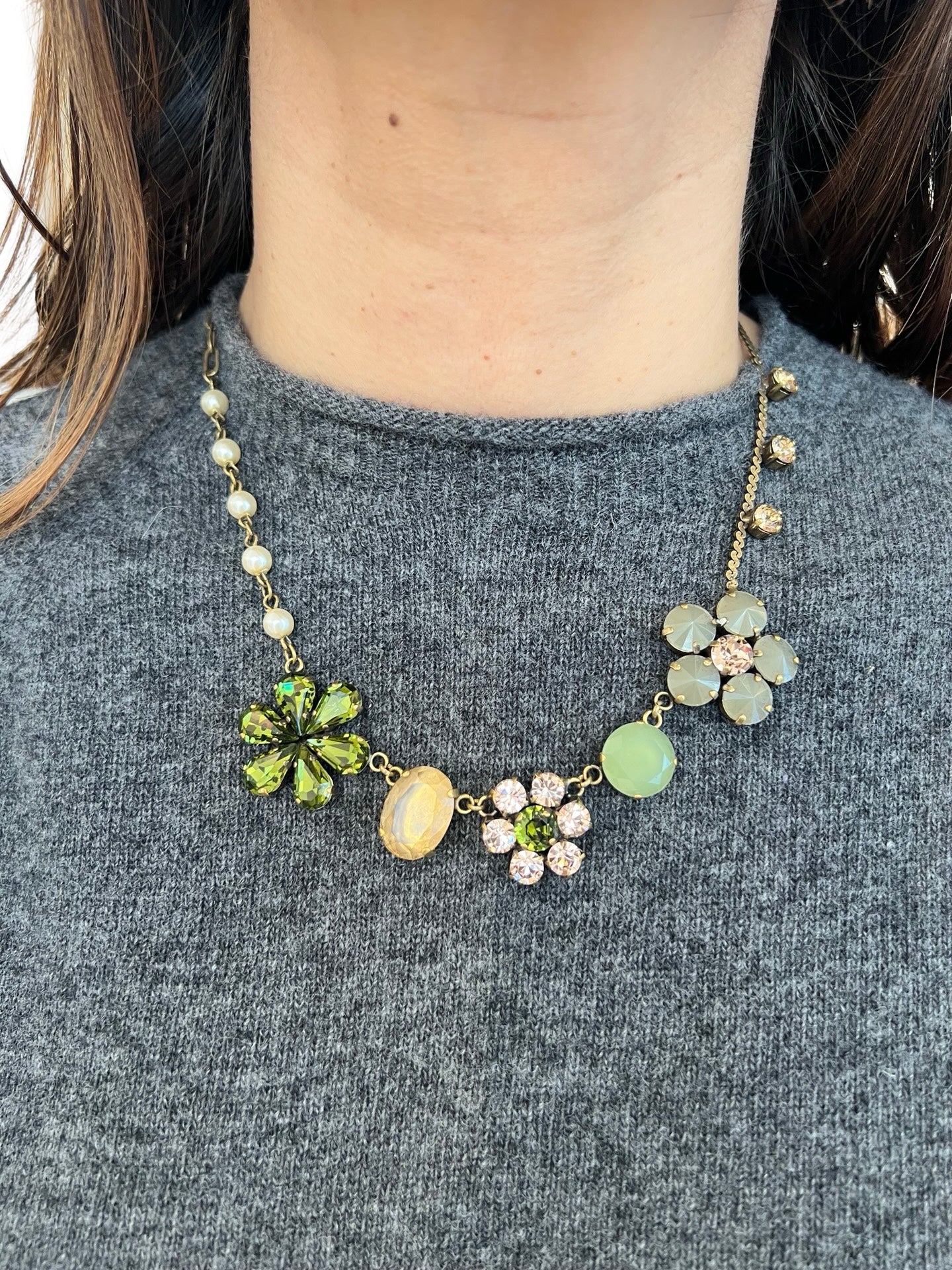 Unique Green and Pink Flower Choker