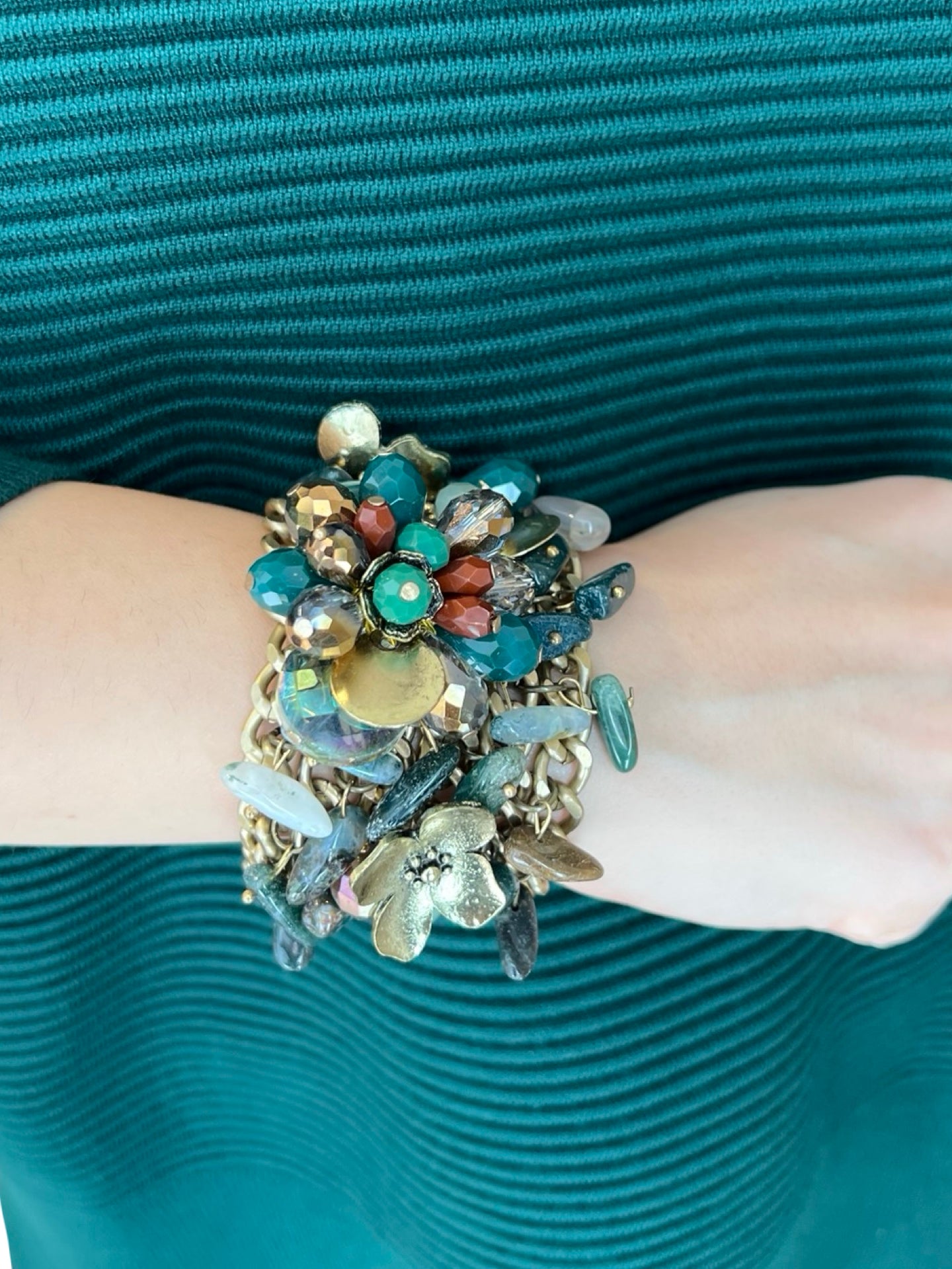 Bracciale Il Baco Da Seta Catene Fiori e Pietre Verdi