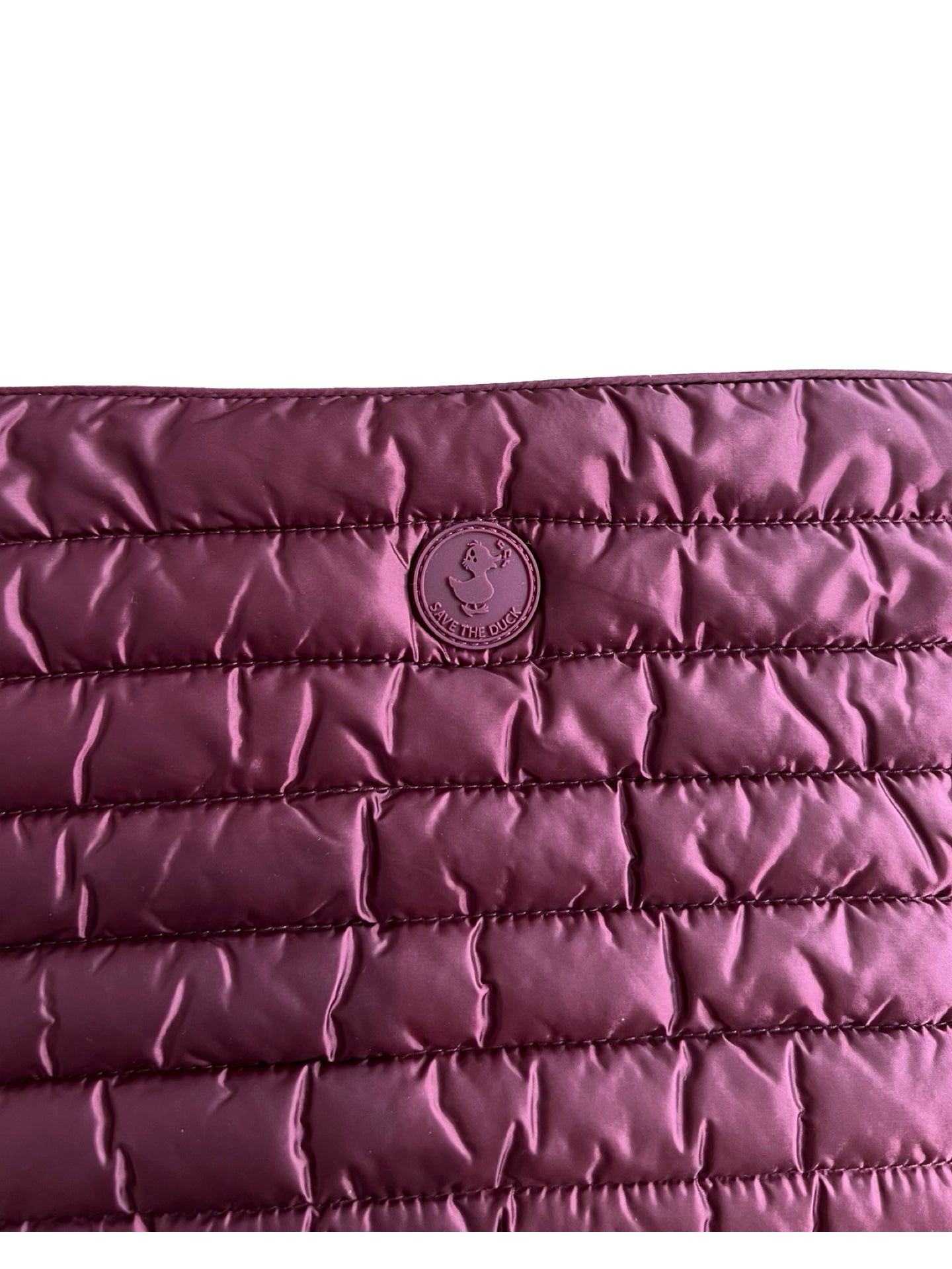 Save the Duck Wallet Wine