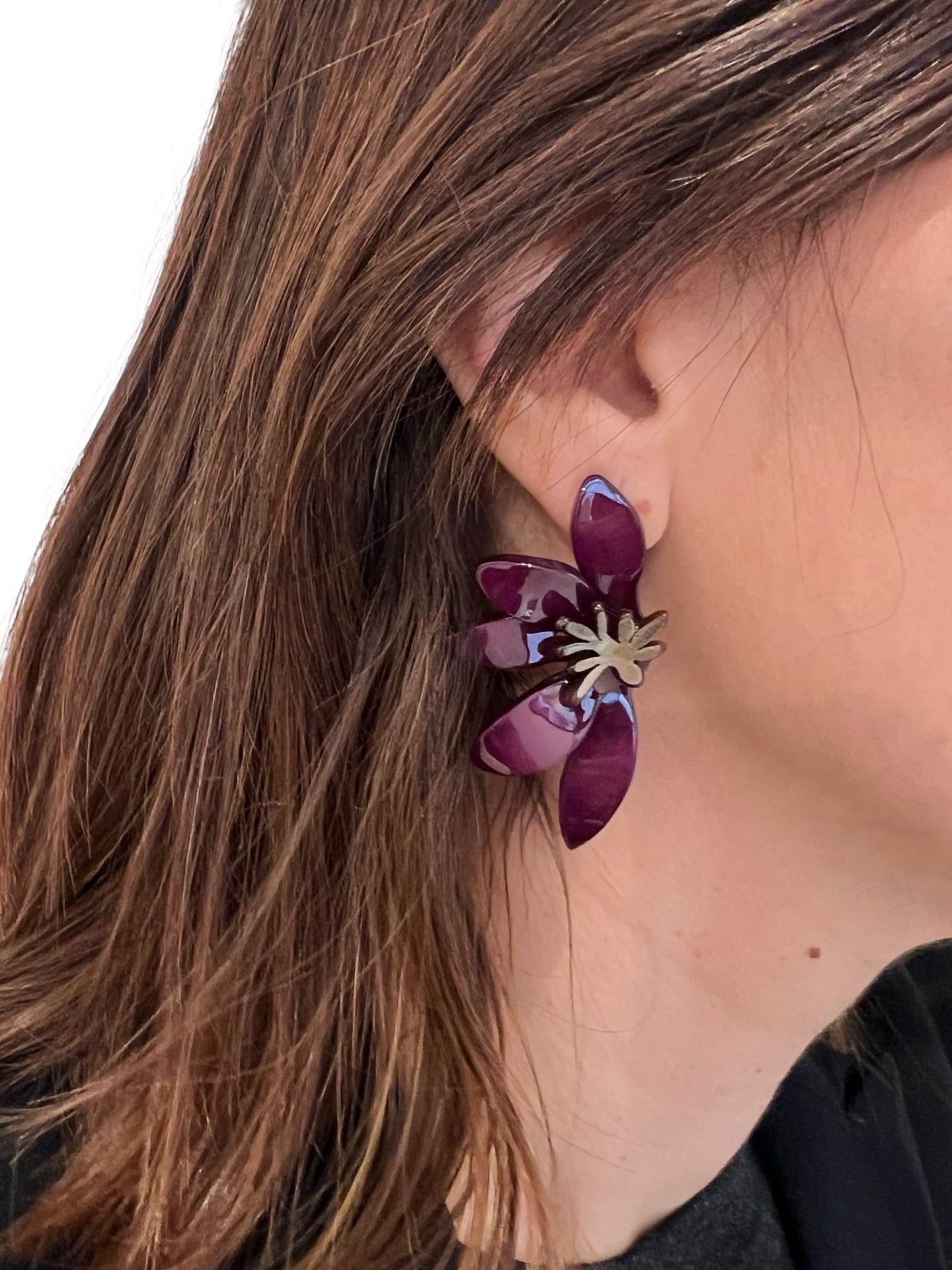 Pendientes Il Baco Da Seta Flor Resina Berenjena