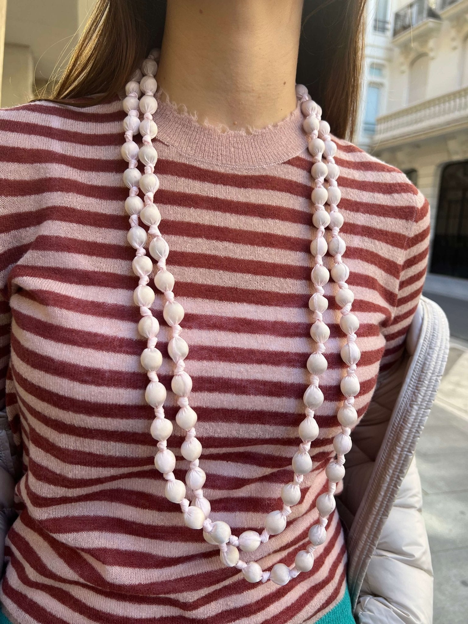 Collar Il Baco Da Seta Bolas Seda Rosa Empolvado 13.6