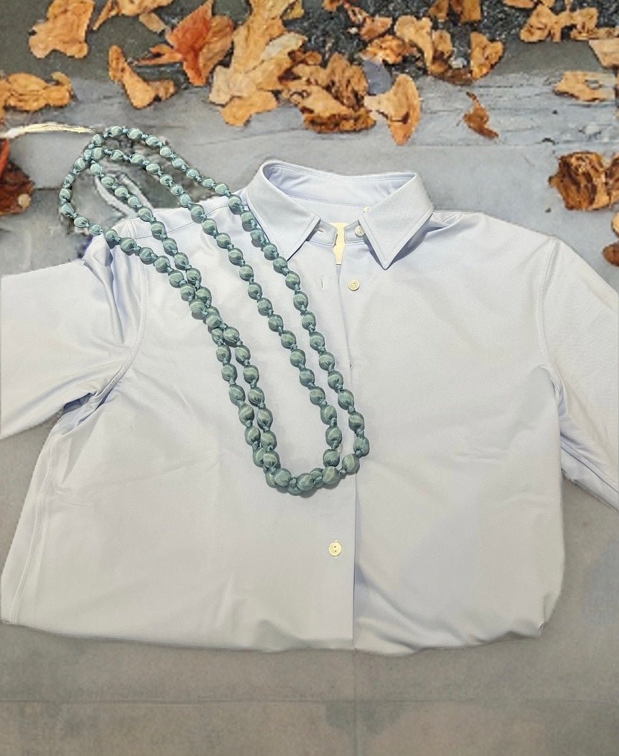 Collar Il Baco Da Seta Bolas Seda Azul Claro 5.1