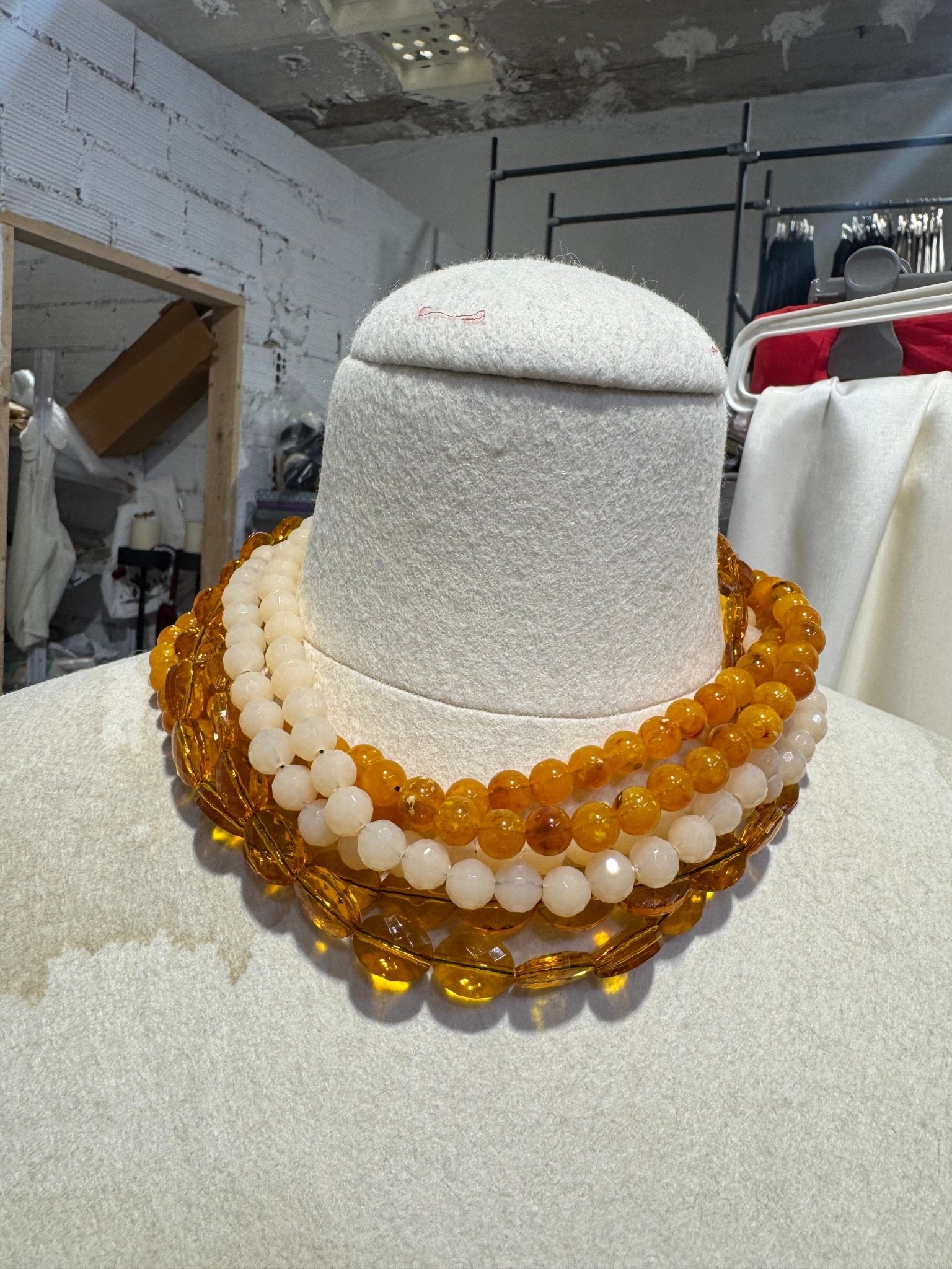 Collar Fabrizio Marcantelli Regina Crudo y Caramelo