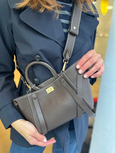 Bolso Lorena Antoniazzi Mini Capazzo Marron