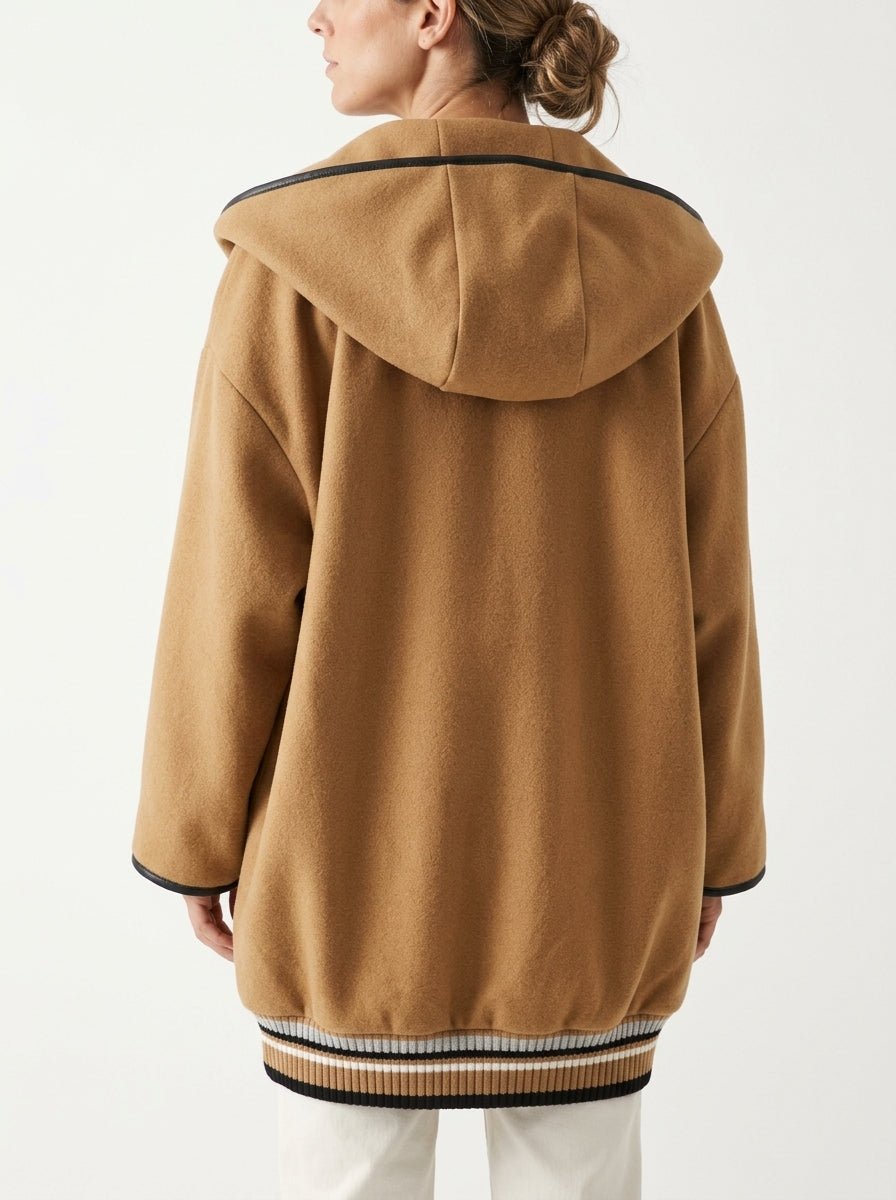 Capa La Couverture Look04 Camel