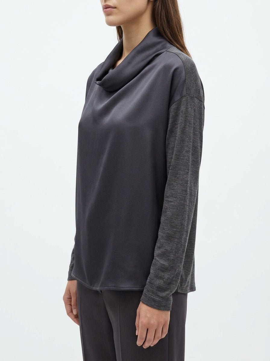 Camiseta Whyci Milano Cuello Alto Gris Oscuro