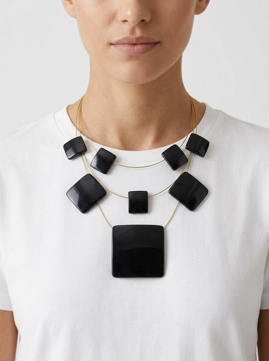 Collar Il Baco Da Seta Cuadrados Negro