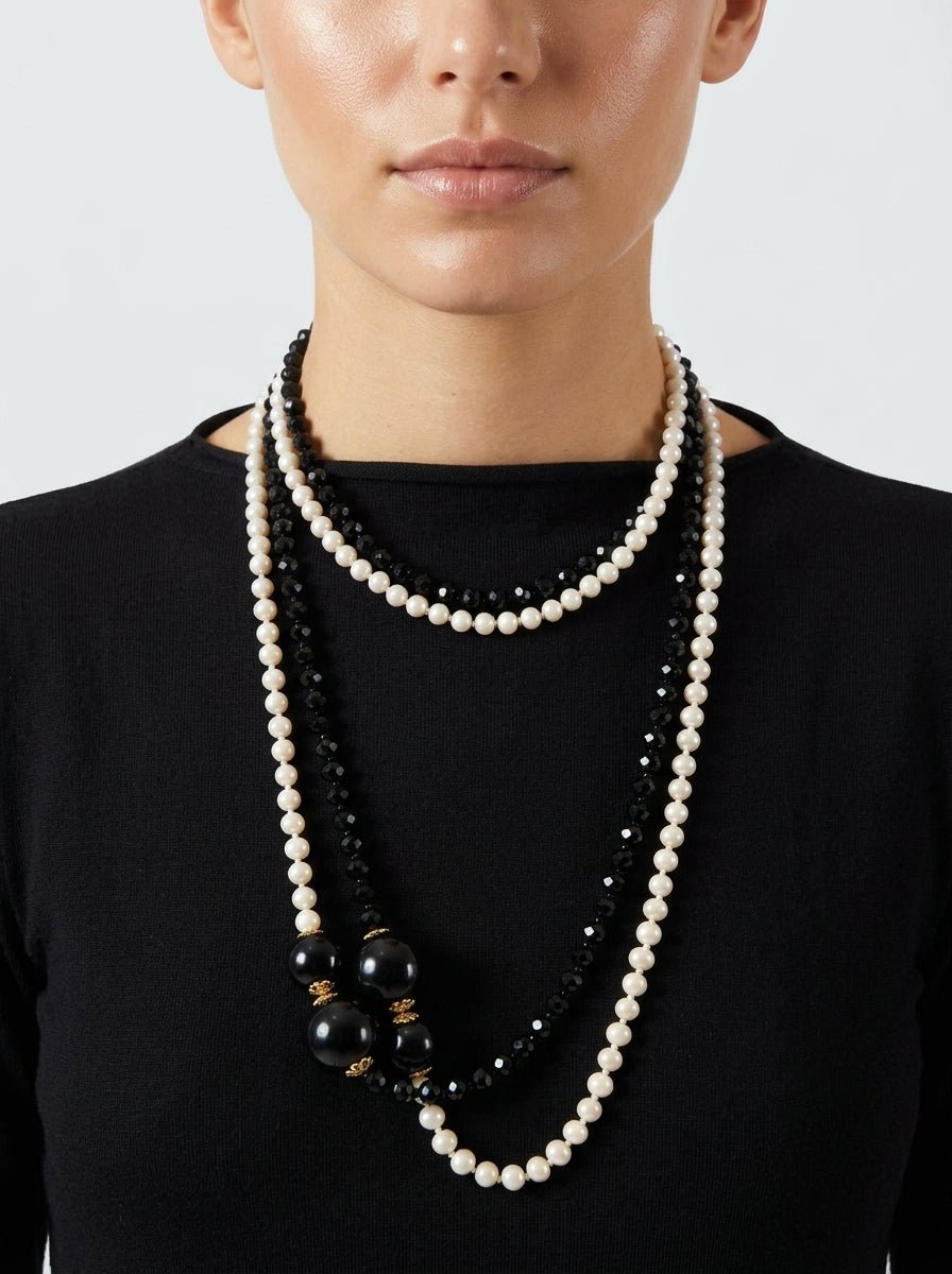 Collar Fabrizio Marcantelli Perlitas Bicolor Negro y Crudo