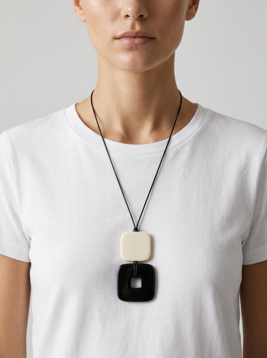 Collar Il Baco Da Seta Cuentas Negro