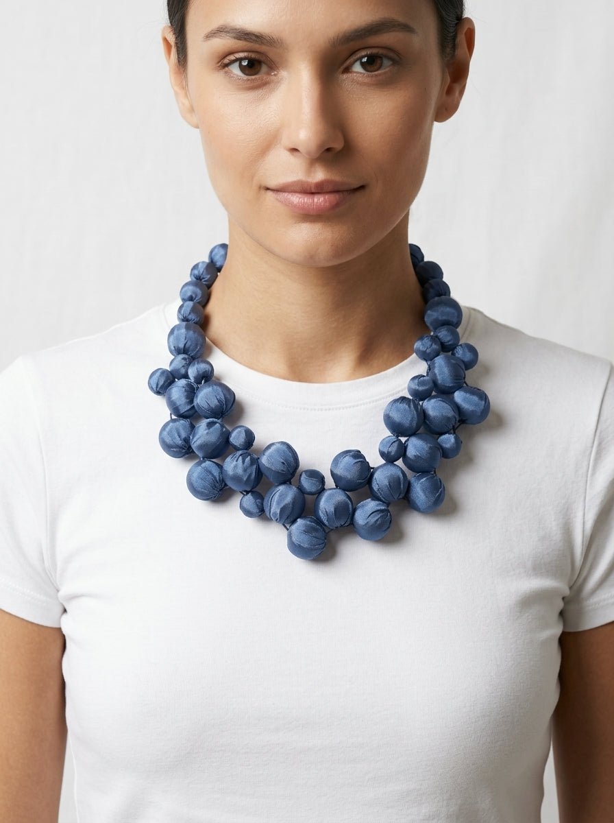 Collar Il Baco Da Seta Bolas De Seda Cheope Azul Pizarra Claro