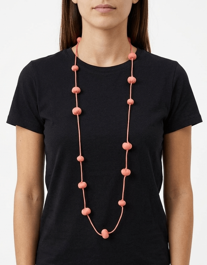 Collana Il Baco Da Seta Palline di seta di salmone bozzolo