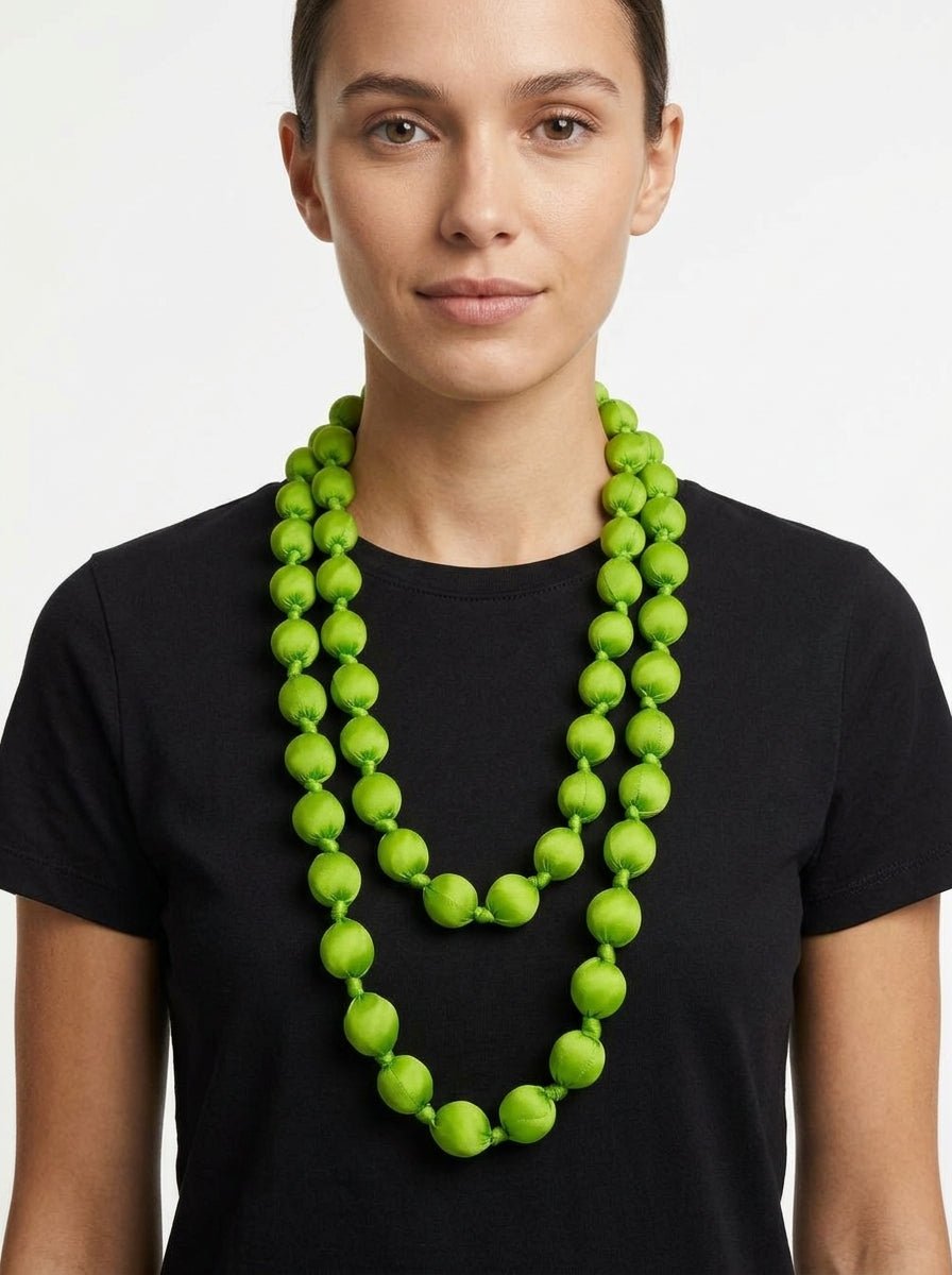 Collana il Baco Da Seta Maxi Balls Claro Green Silk