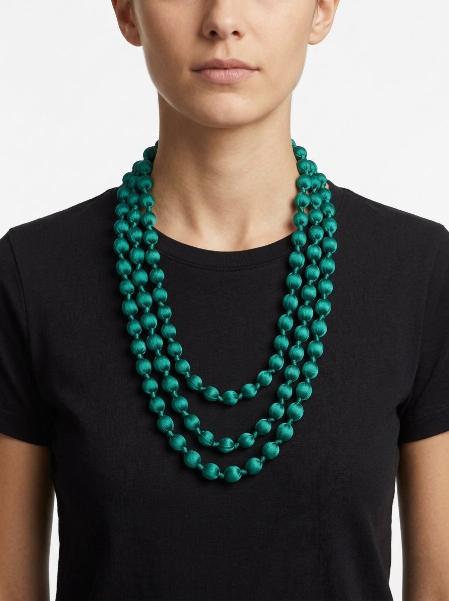 Collana Il Baco Da Seta Balls di seta Aqua 5.3