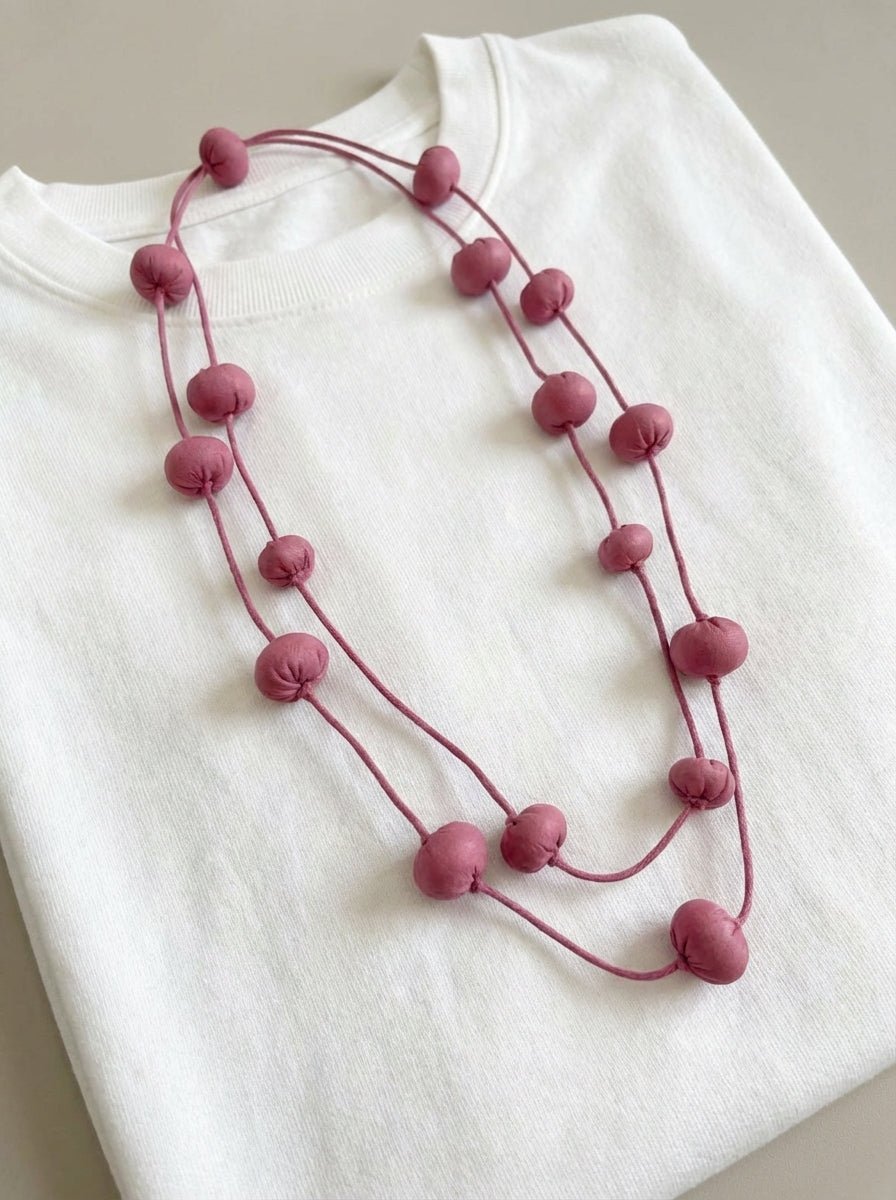 Collier Il Baco Da Seta Boules de Soie Cocon Mauve