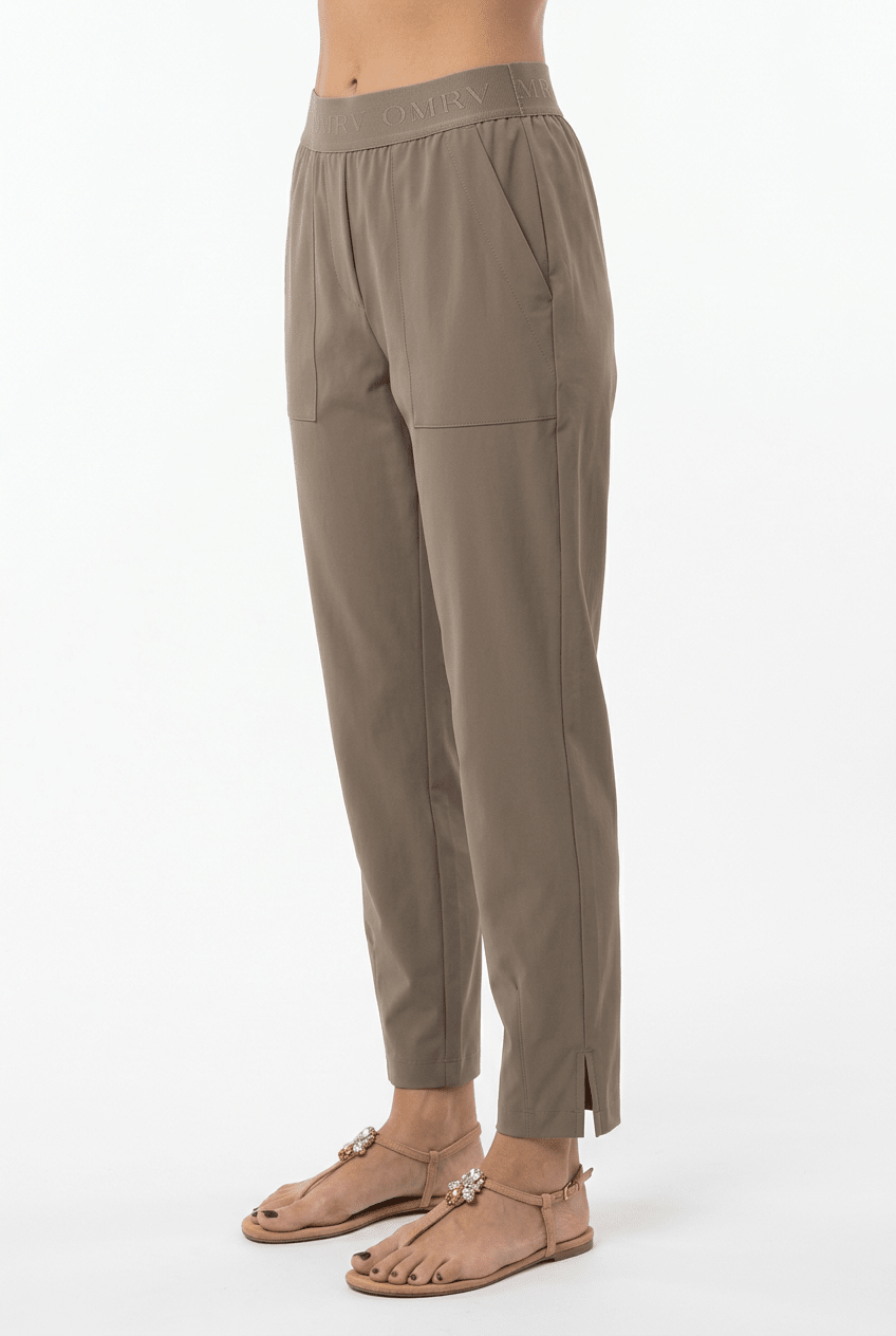 Pantaloni di ricambio utili Elena