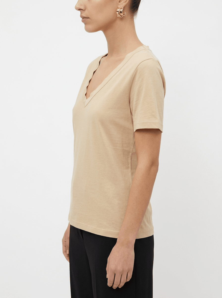 Camiseta Shirt C-Zero Cuello Pico Arena