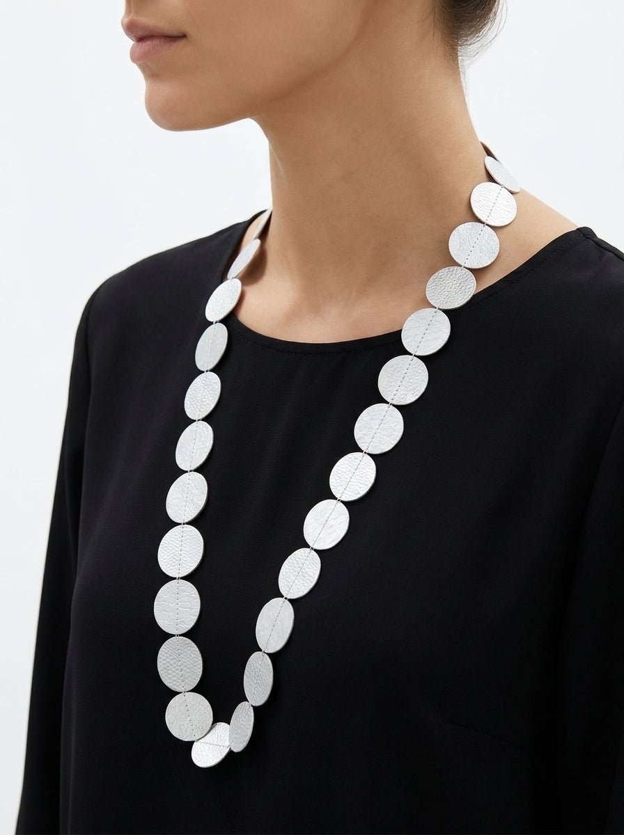 Collana in argento con punto Ana Hagopian