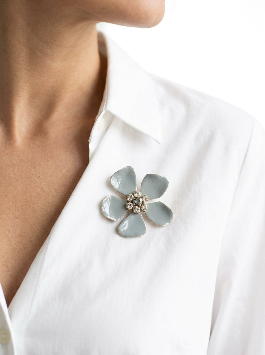 Broche Unique Flor Gris