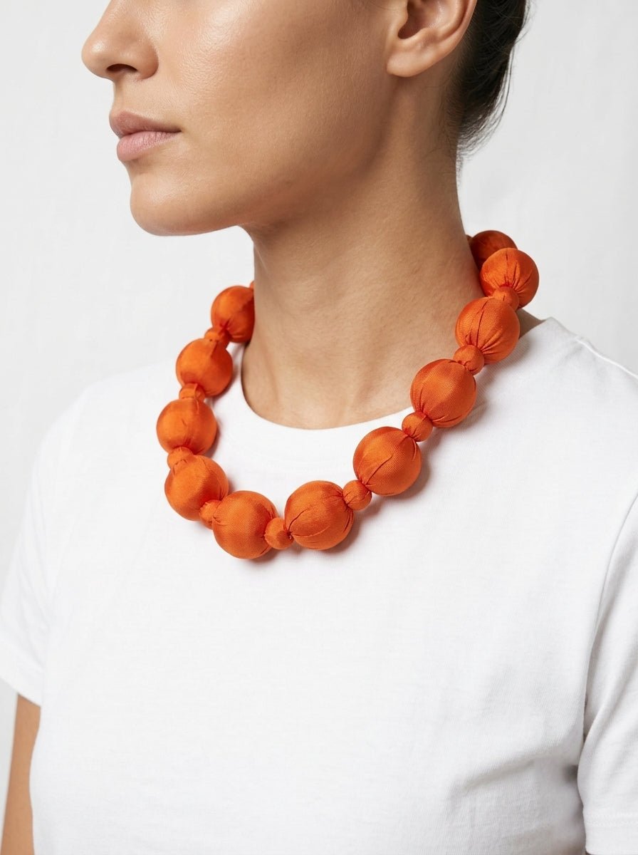 Collar Il Baco Da Seta Linh Naranja