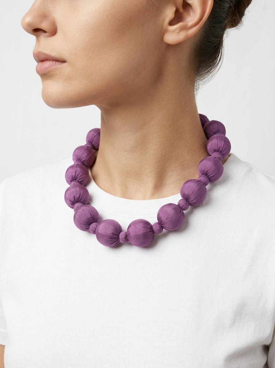 Collar Il Baco Da Seta Linh Ciruela
