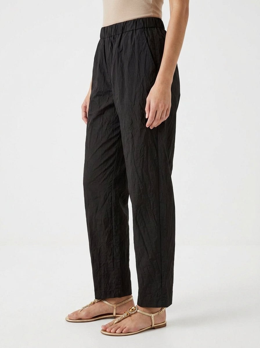 Pantaloni liviani conti nylon