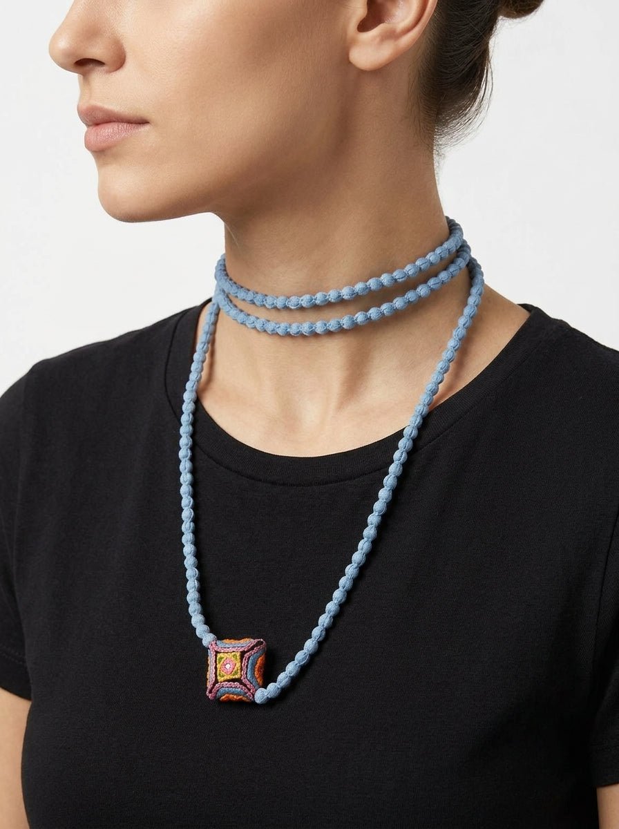 Necklace Il Baco Da Seta Mini Balls Ly Sky Pillow