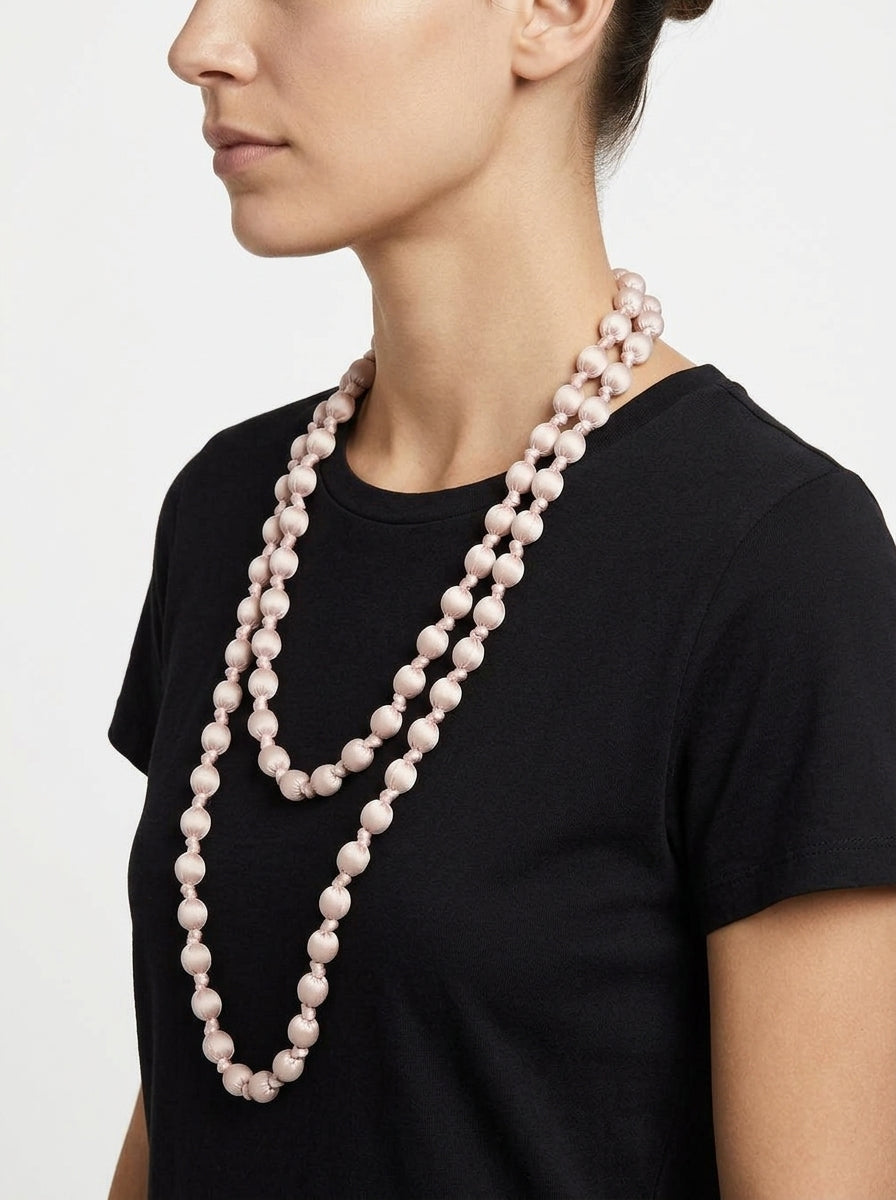 Collar Il Baco Da Seta Bolas Seda Rosa Empolvado 13.6