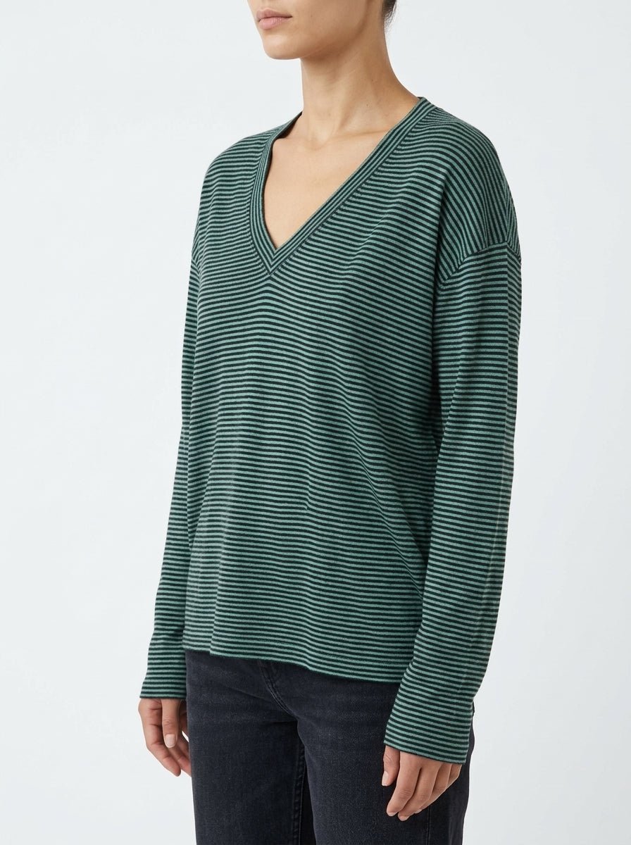 Camiseta Universel Pico Rayas Verde