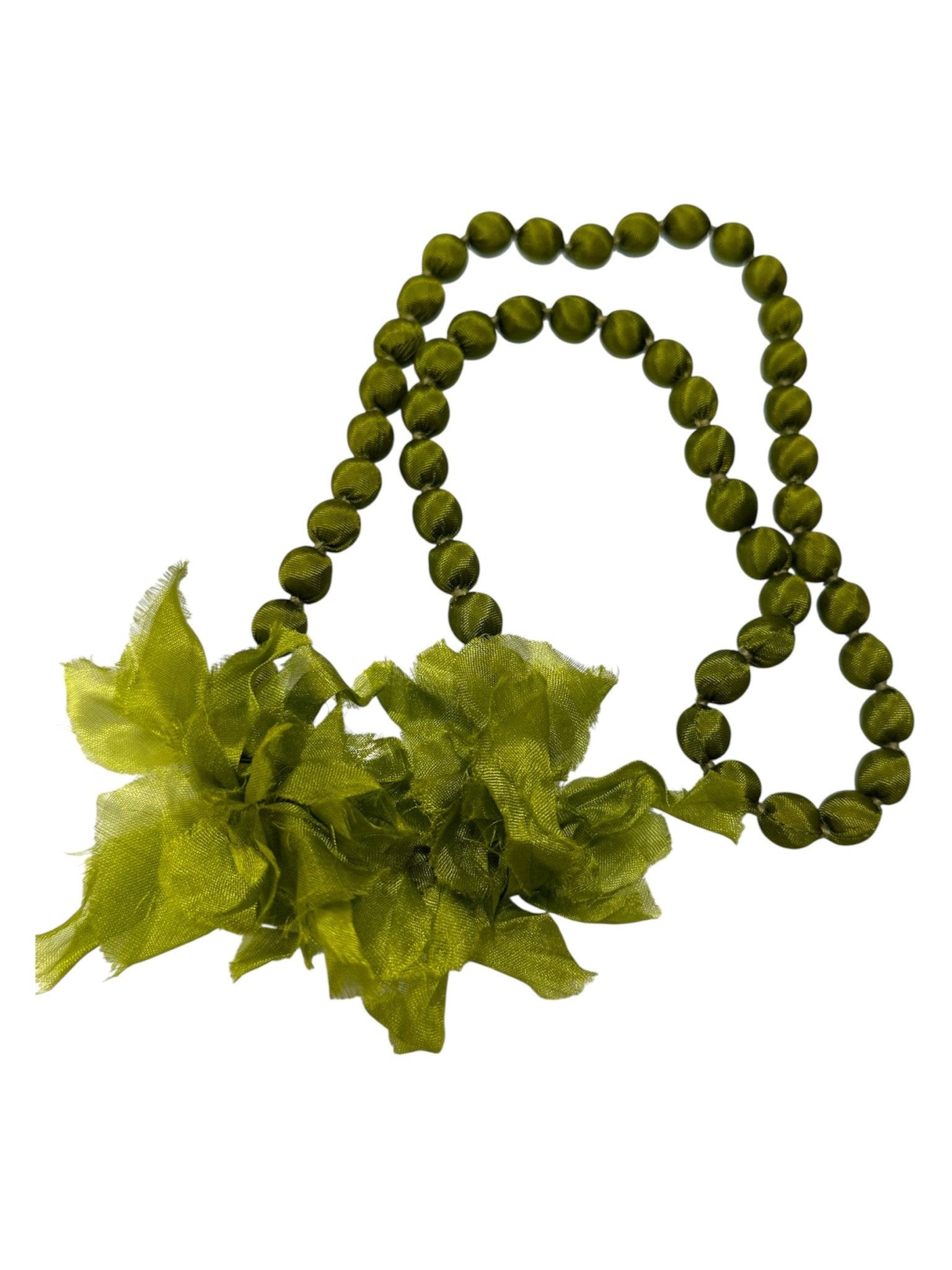 Necklace Il Baco Da Seta Silk Balls Doan Green Flower Yerba