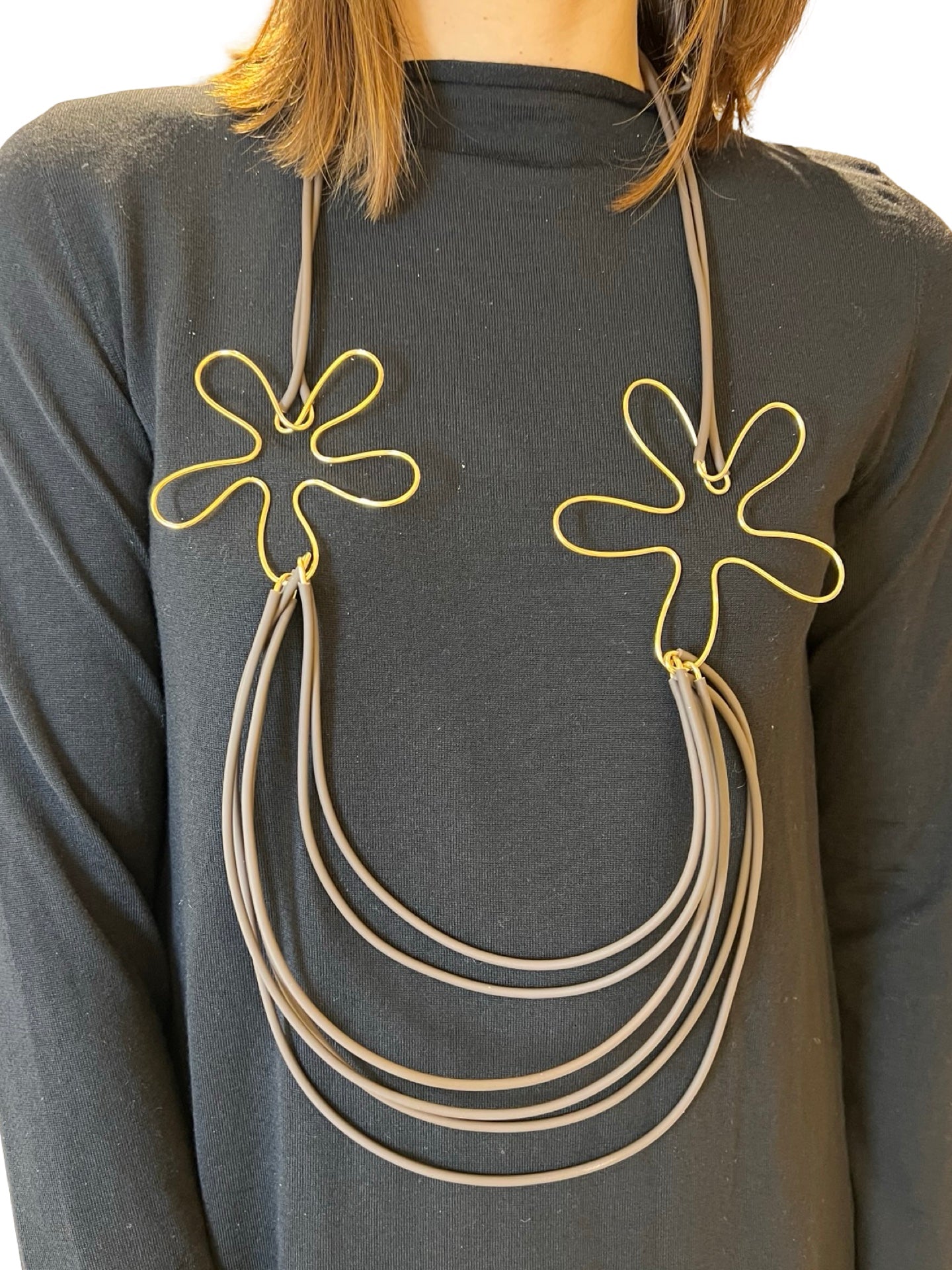 Collana leggera Conti Strips Fiore in metallo