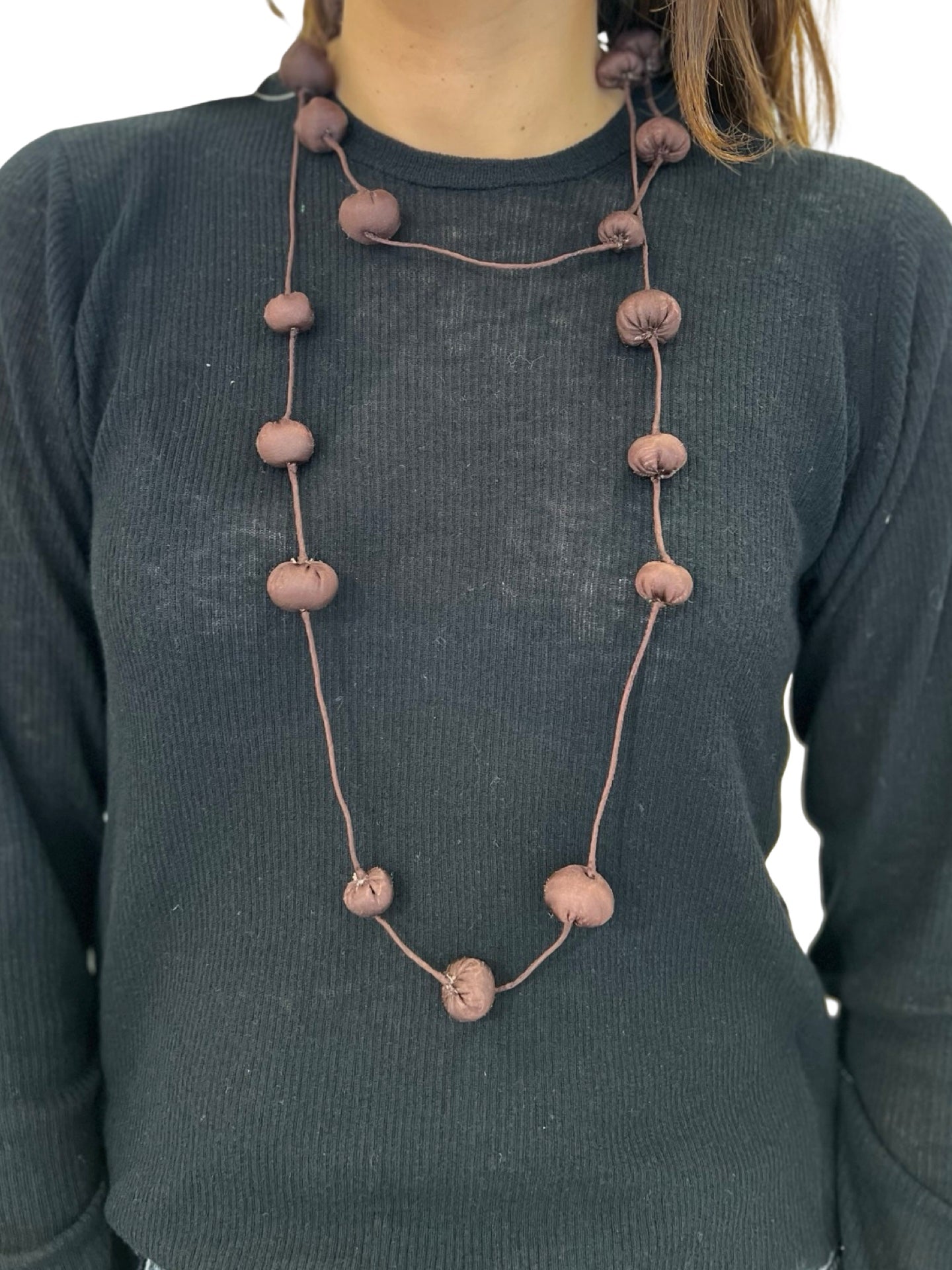 Collana Il Baco Da Seta Palline di seta bozzolo di cioccolato