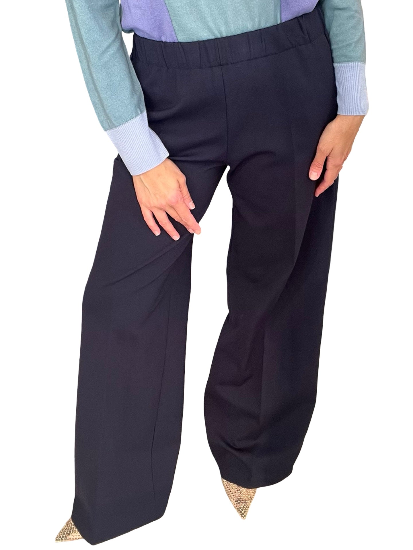 Pantalon léger contient de larges poches derrière