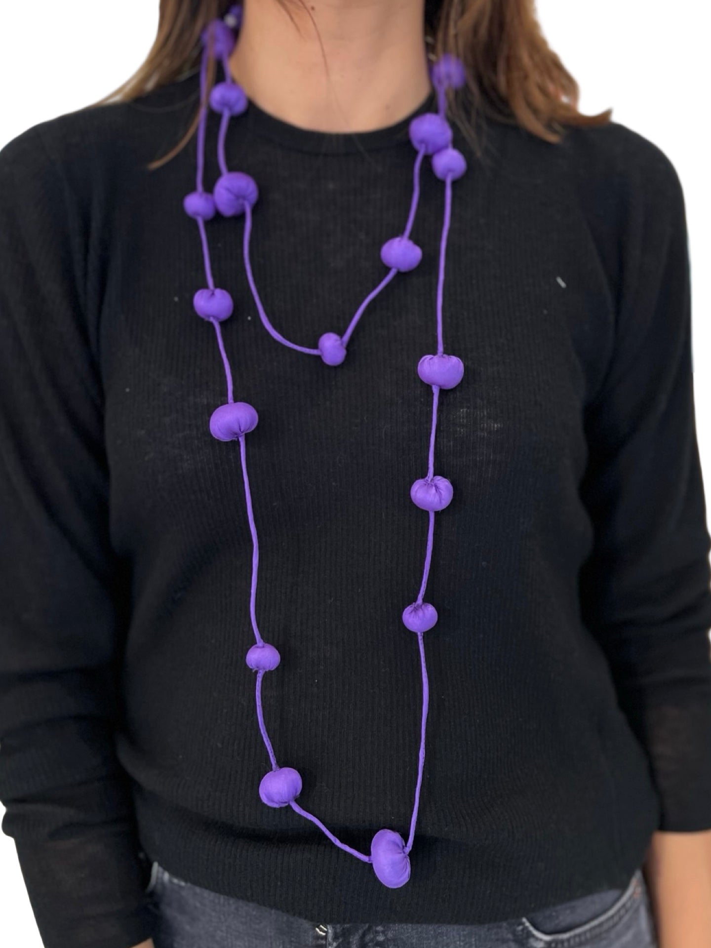 Collana Il Baco Da Seta Palline di seta bozzolo viola