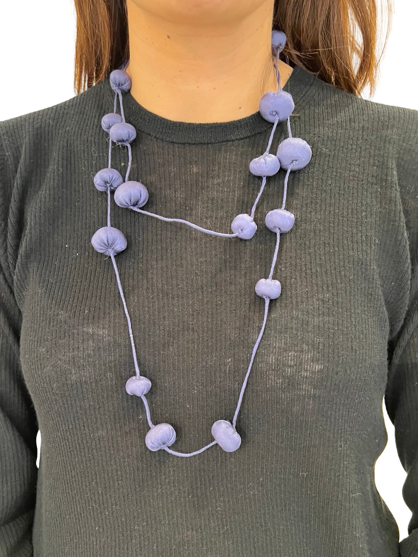 Collana Il Baco Da Seta Palline di tessuto denim Cocoon