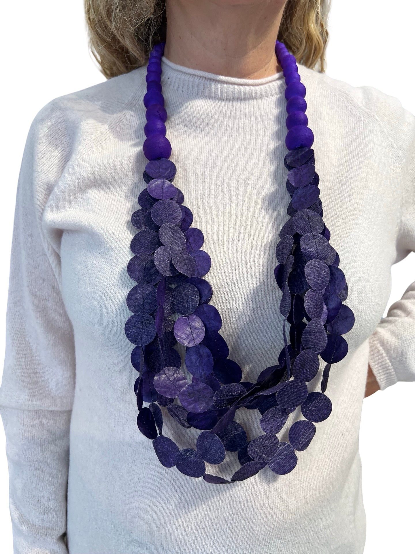 Collana viola del ramo di Ana Hagopian