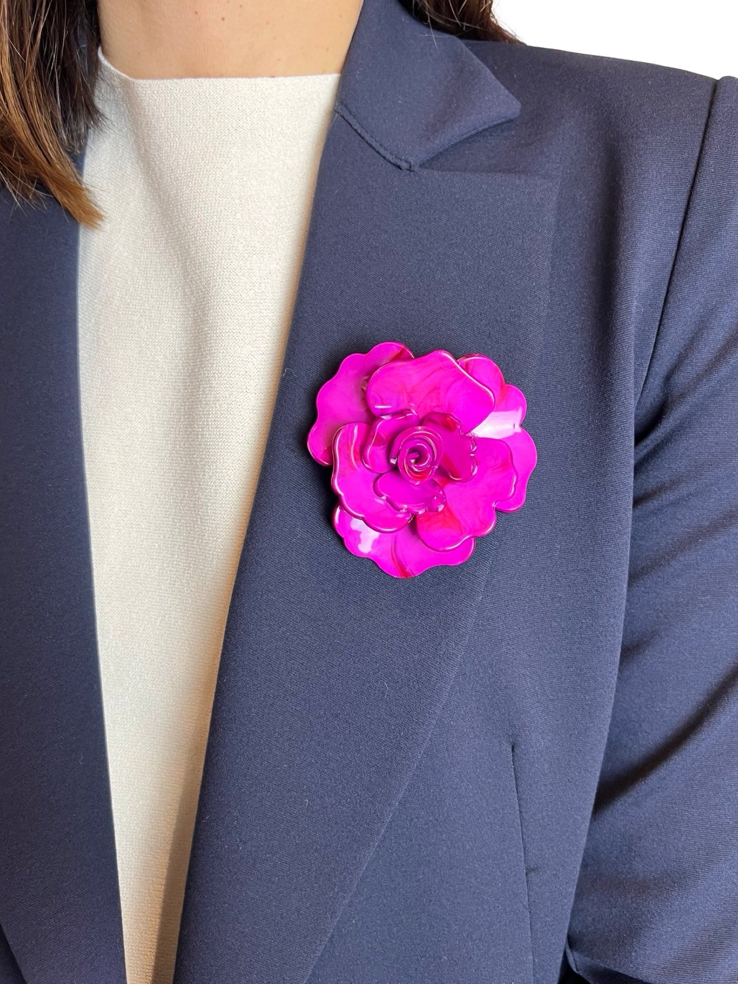 Broche Il Baco Da Seta Flor Resina Buganvilla