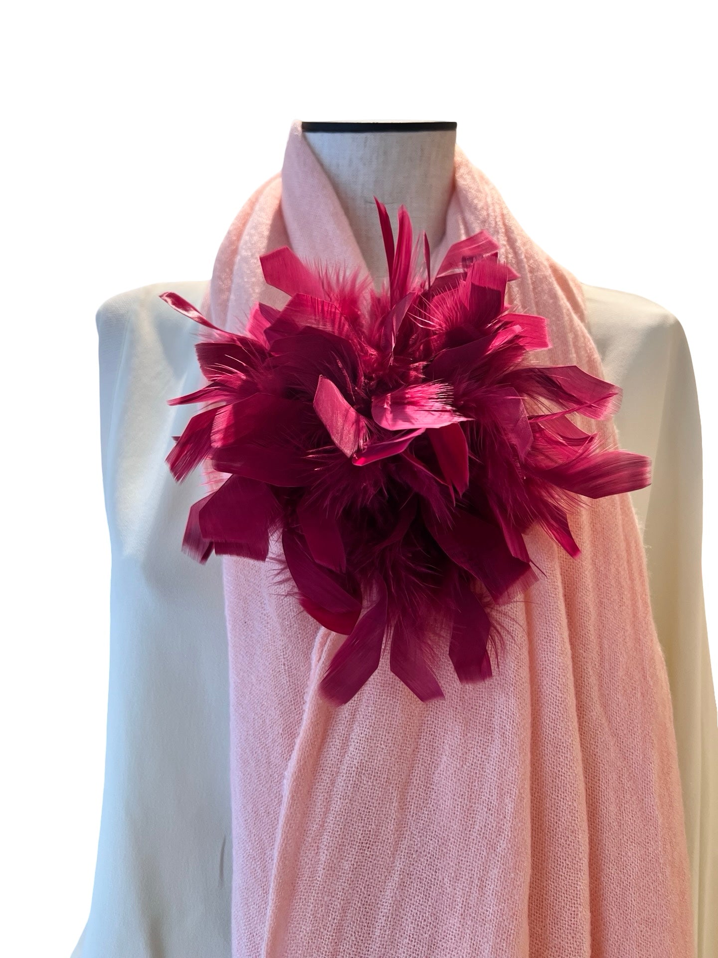 Broche Il Baco Da Seta Plumas Pequeño Berenjena