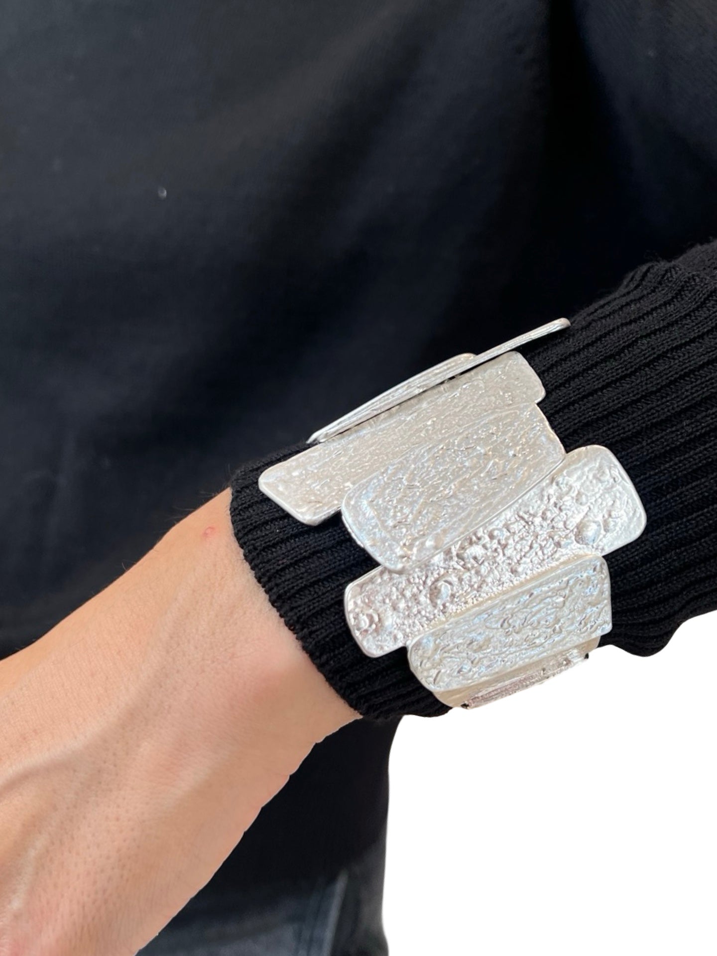 Pulsera Il Baco Da Seta Elastica Cuentas Metal Plata