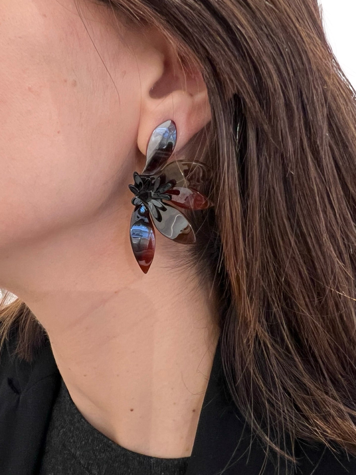 Pendientes Il Baco Da Seta Flor Resina Marrón