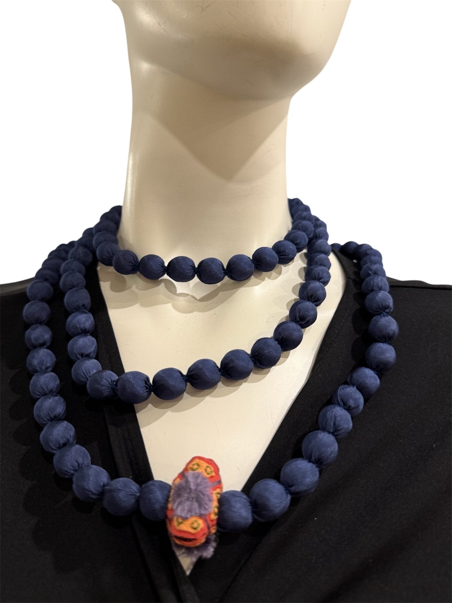 Collana Il Baco Da Seta Picle palline NHDI Blue Almohadon Ink